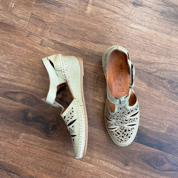 Spring step shoes - Picture 8 of 14